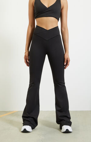 PAC WHISPER Active Crossover Flare Yoga Pants image number 2