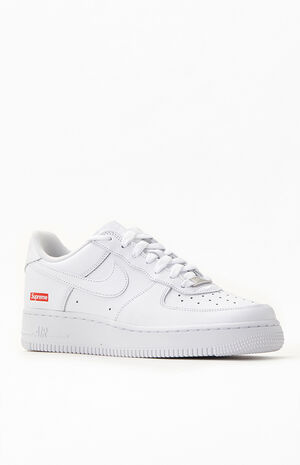 Nike x Supreme Air Force 1 Low Shoes