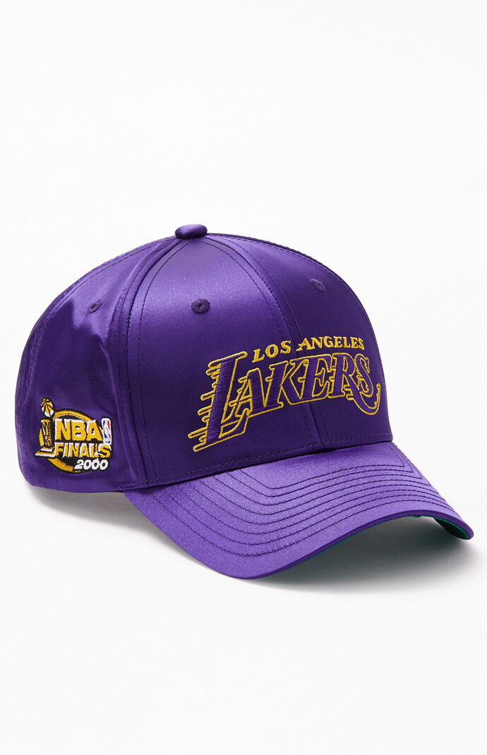 mitchell and ness lakers beanie