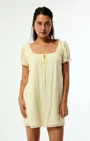 Naomi Lace Trim Short Sleeve Babydoll Dress image number 2