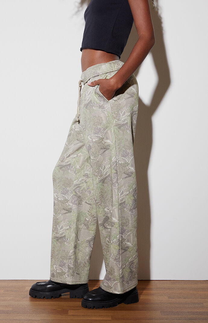 Pacsun camo joggers online