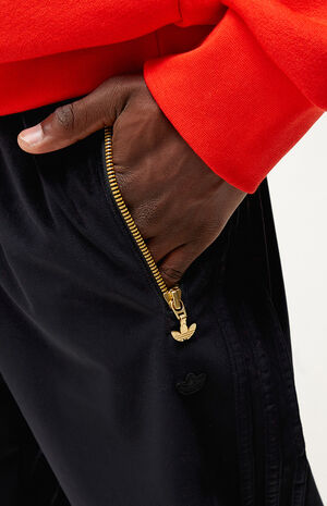Adicolor Velour Track Pants image number 2