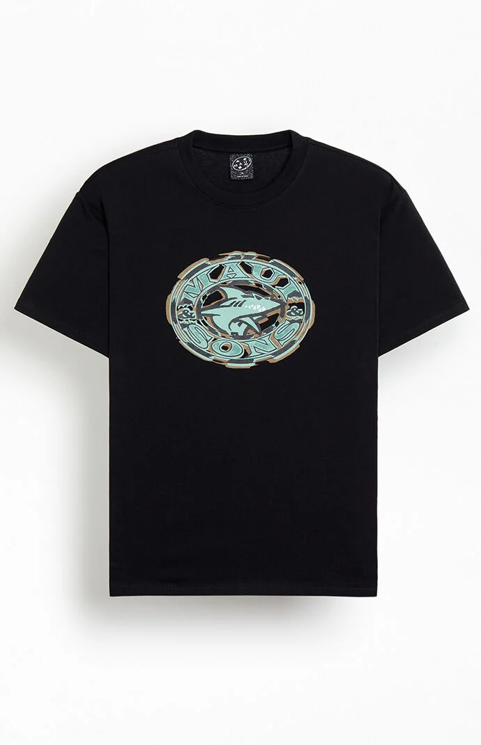 Maui & Sons Emblem Shark T-Shirt