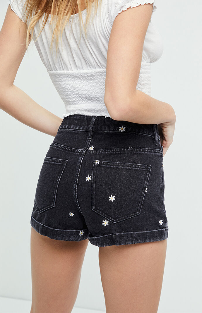 Pacsun daisy shorts sales