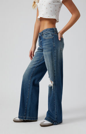 Casey Low Rise Baggy Jeans Ripped Knee Medium Indigo image number 3