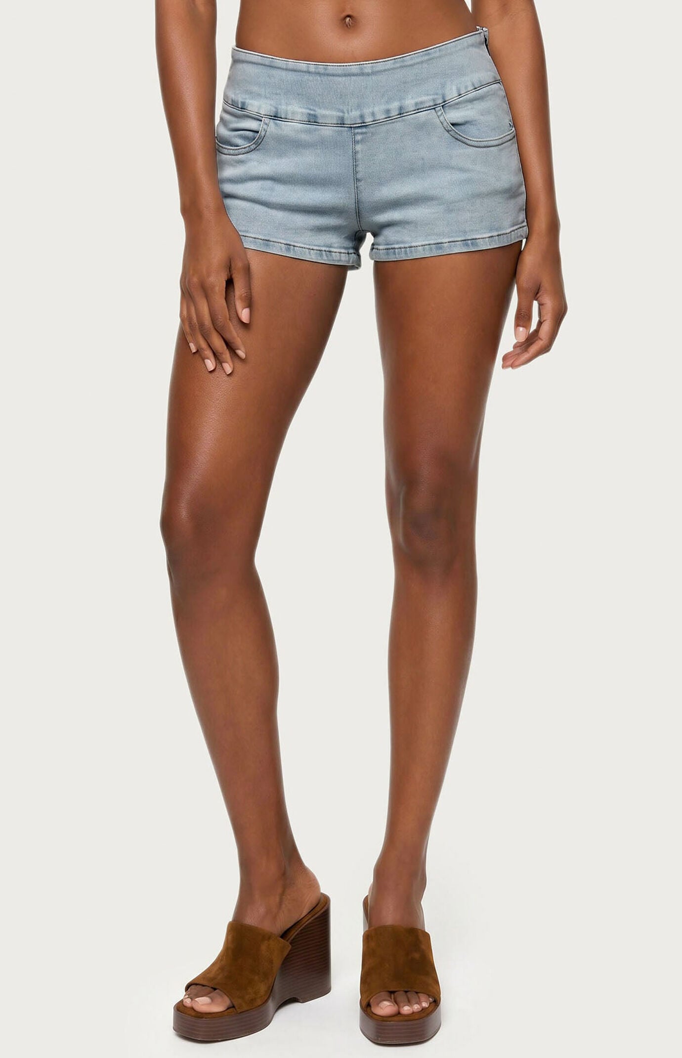 Edikted Zaida Stretchy Denim Micro Shorts