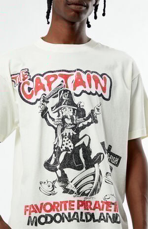 The Captain T-Shirt image number 2