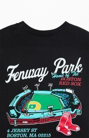 Boston Red Sox Fenway Park T-Shirt image number 4