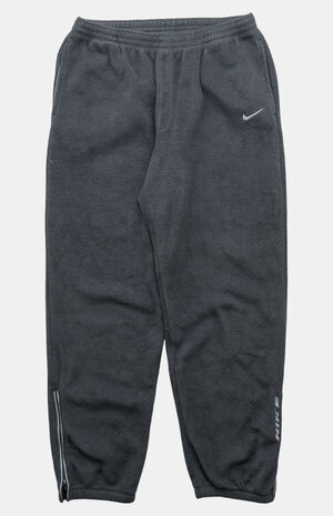 2000s Nike Pants image number 1