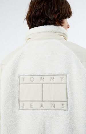 Tommy Jeans Mens Sherpa Logo Jogger Pants, Men's, Size: Large, Beige