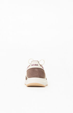 Women's Brown RUN 70s 2.0 Sneakers image number 3