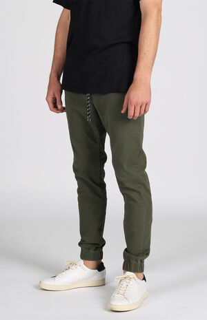 Olive Weekend Jogger 2.0 Pants image number 2