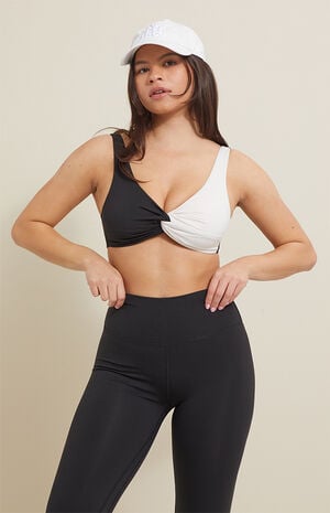 PAC WHISPER Active French Twist Sports Bra