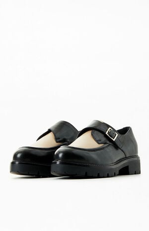 Women's Catch Me Leather Loafers image number 2