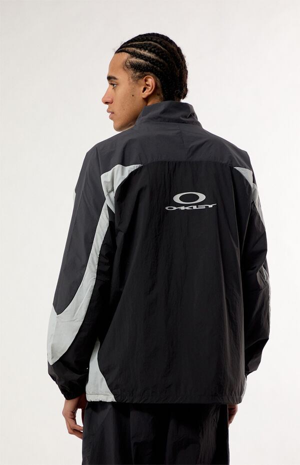 Oakley New Retro 3.0 Wind Jacket | Pacsun