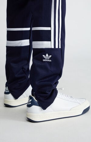 Hostil Escoba índice adidas Challenger Track Pants | PacSun