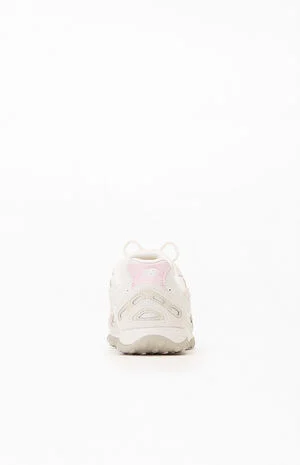 White & Pink 204L Sneakers image number 3