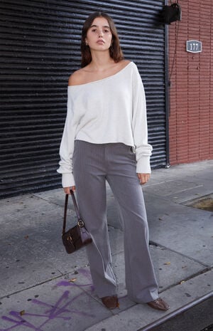 Gray Off-The-Shoulder Sweater Gray Off-The-Shoulder Sweater image number 4