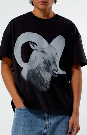 Ram Cropped Boxy T-Shirt image number 2