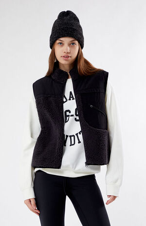 Flex Sherpa Fleece Vest image number 3