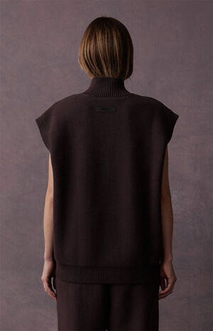 Women's Plum Mock Neck Vest image number 4