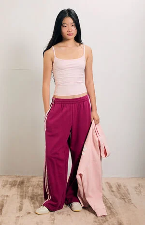 Berry Weekend Fleece Ultra Baggy Sweatpants image number 1