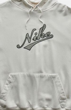 White 2000s Nike Pullover Hoodie image number 3
