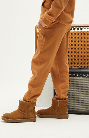 Pacific Sunwear Embroidered Sweatpants image number 3