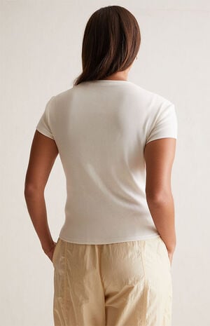 Pansy T-Shirt image number 8