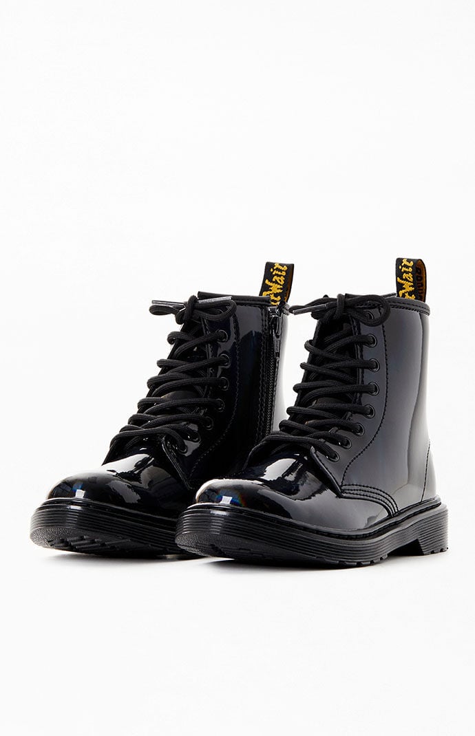 Dr marten deals 1460 rainbow patent