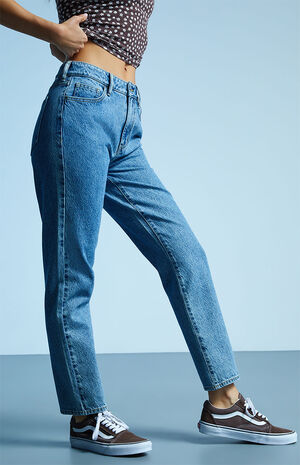 Eco Medium Blue Mom Jeans image number 3
