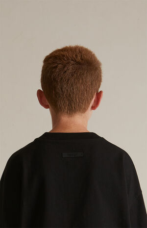Kids Black Crew Neck T-Shirt image number 5