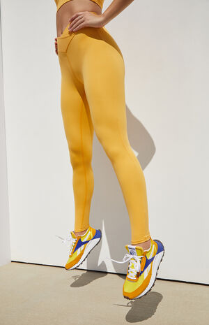 Active Cross Over Leggings image number 3