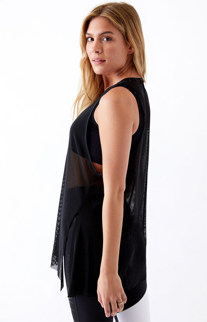 Active Mesh Knotted Top