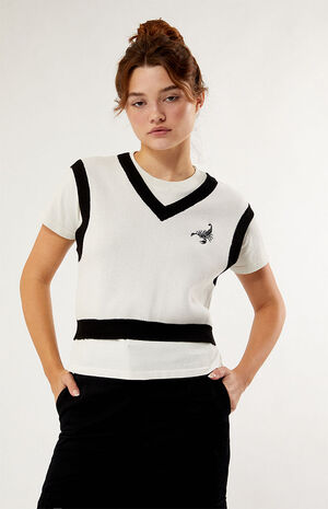 Little Viper Sweater Vest image number 3