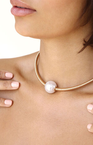 Pearl Pendant Flex Chain Necklace image number 2