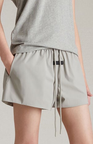 Women's Seal Nylon Running Shorts image number 4