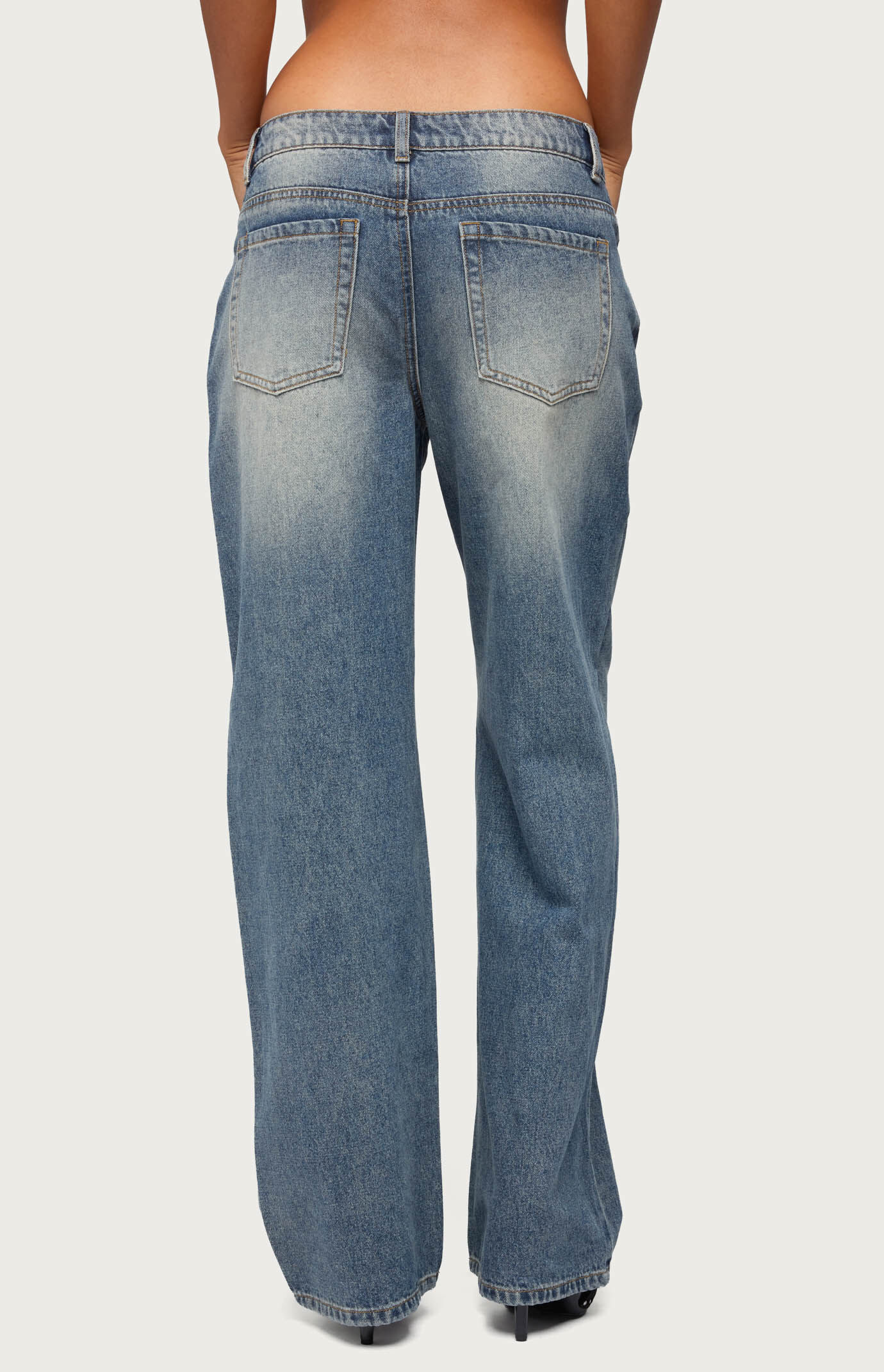 Edikted Heidie Low Rise Baggy Jeans