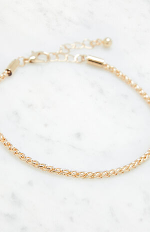 Twist Chain Bracelet image number 2