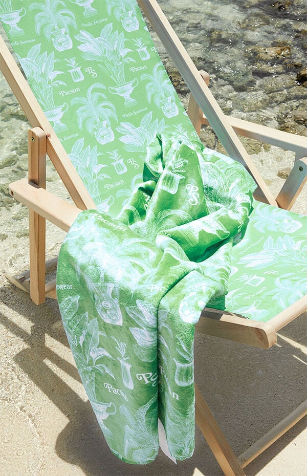 Etoile Monogram Print Beach Towel