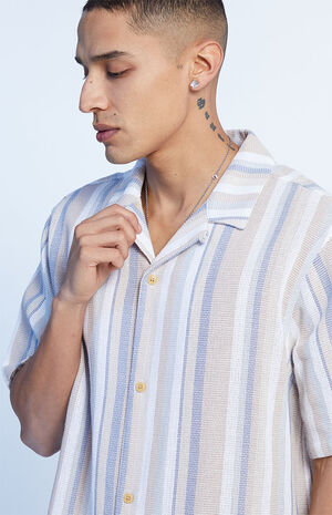 Feelings Weave Resort Camp Shirt image number 2