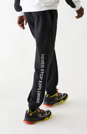 The North Face Men's Sweatpants Joggers Never Stop Expiring Size