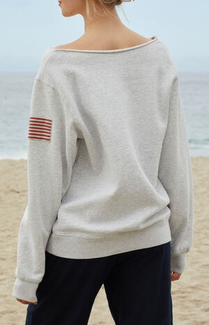 Stelle USA Off-The-Shoulder Sweatshirt image number 3