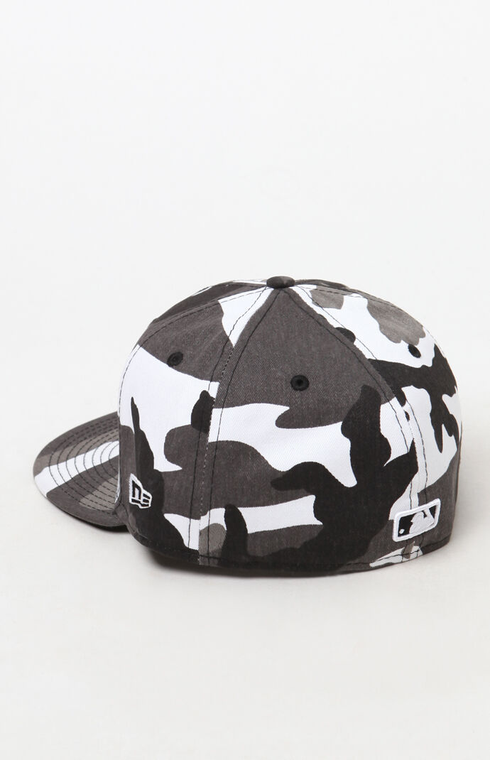 Featured image of post Fitted Default Profile Picture With Yankee Hat