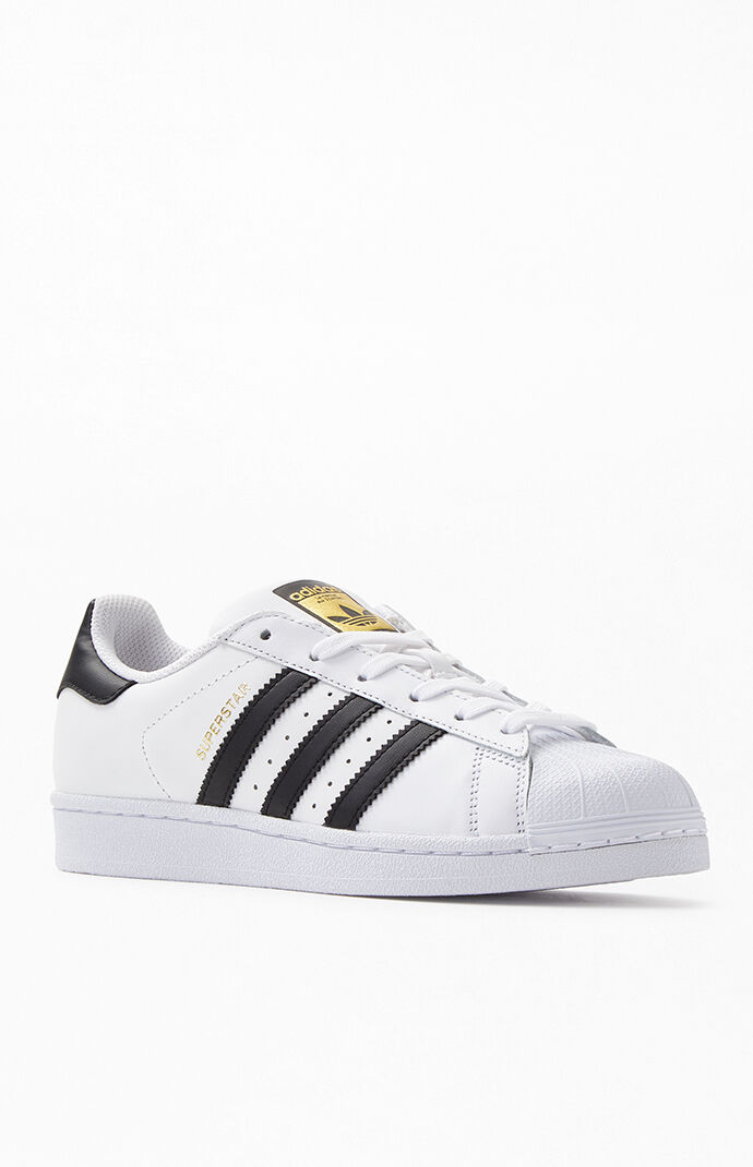 adidas mens black and white sneakers