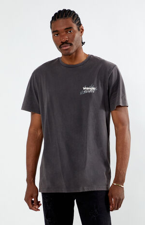 x PacSun Bucking USA T-Shirt image number 2