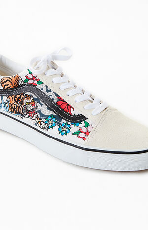 Old Skool Tiger Floral Shoes image number 6