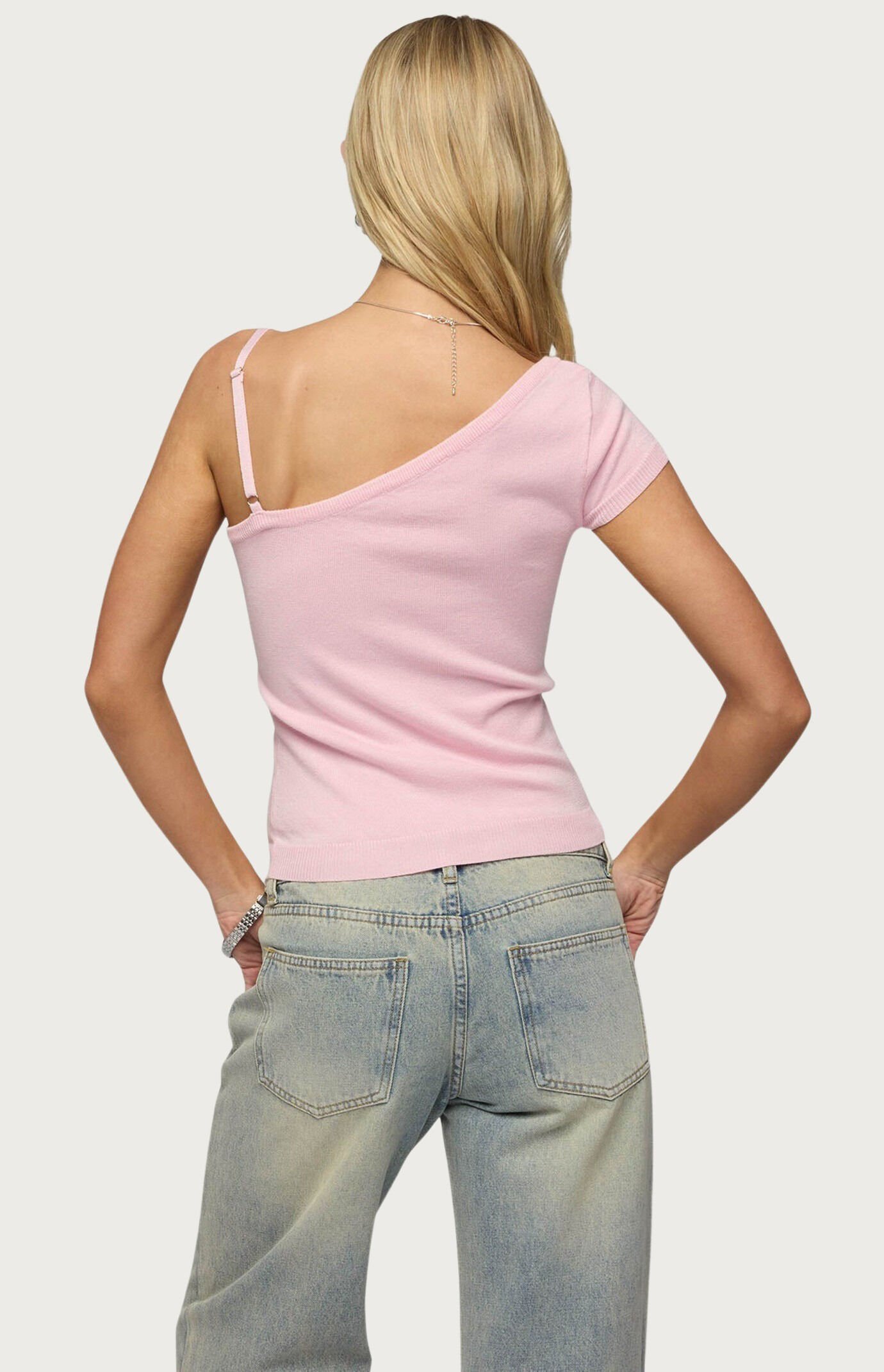 Edikted Lorelai Asymmetric Knit Top