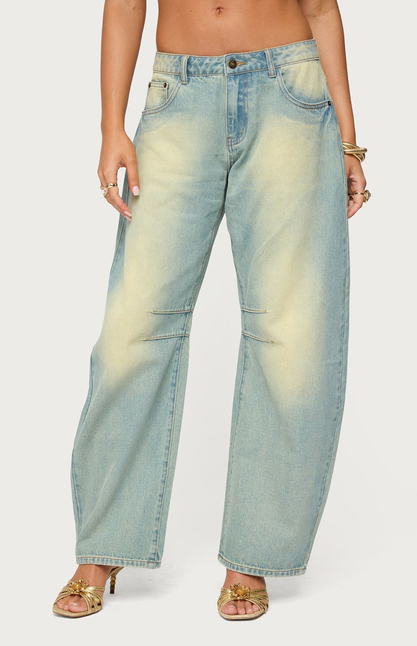 Edikted Cayden Low Rise Washed Barrel Jeans