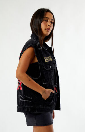 x Stranger Things Dungeon Master Denim Vest image number 4